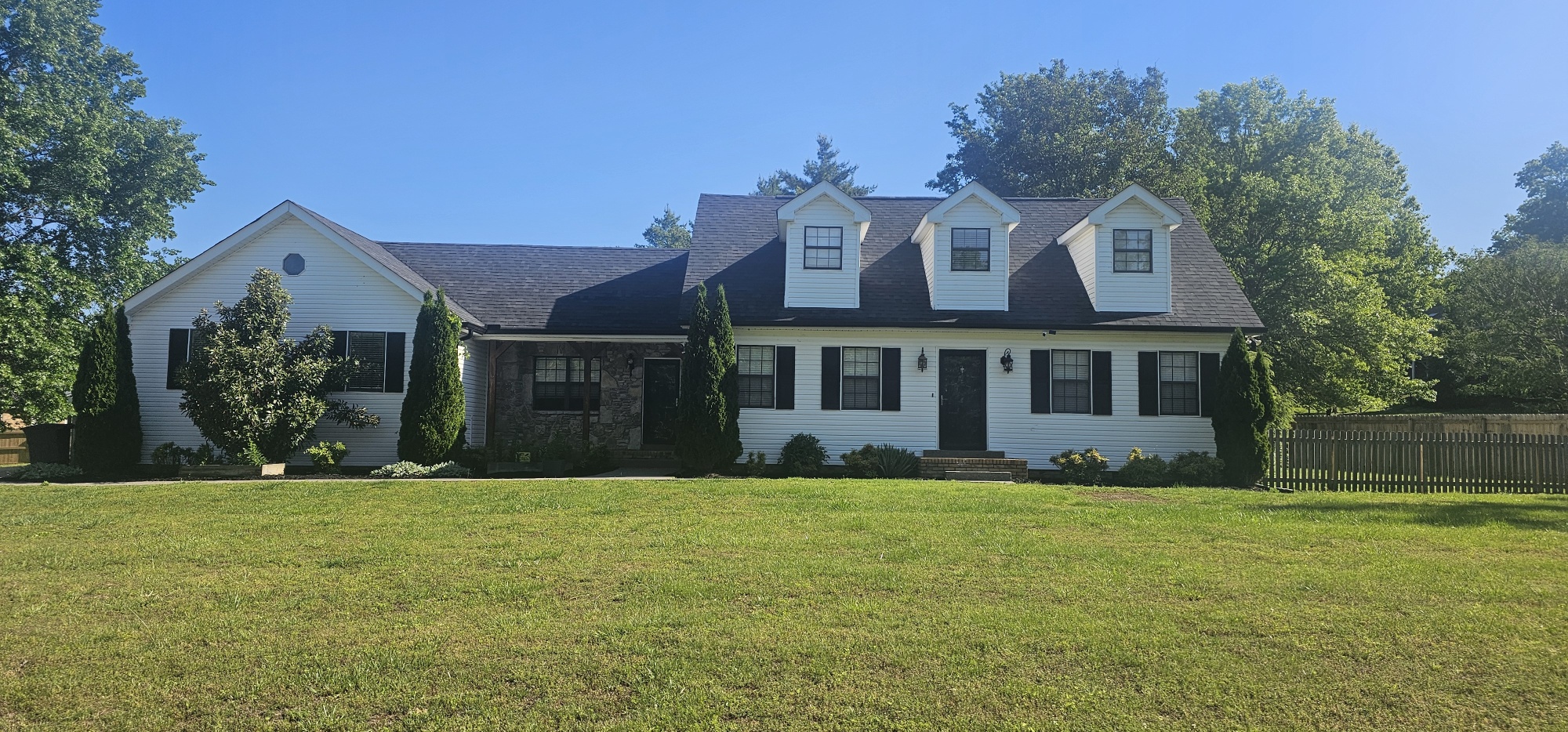 Top Quality Roof and House Wash in Gallatin Tn!